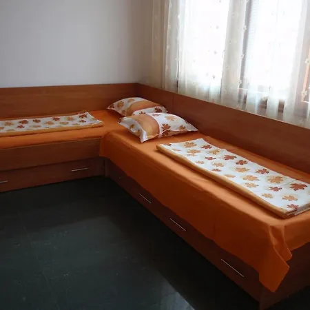 Dara Apartment *