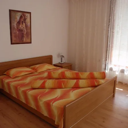 Apartment Dara