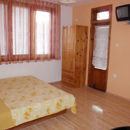 Dara Apartment Pomorie
